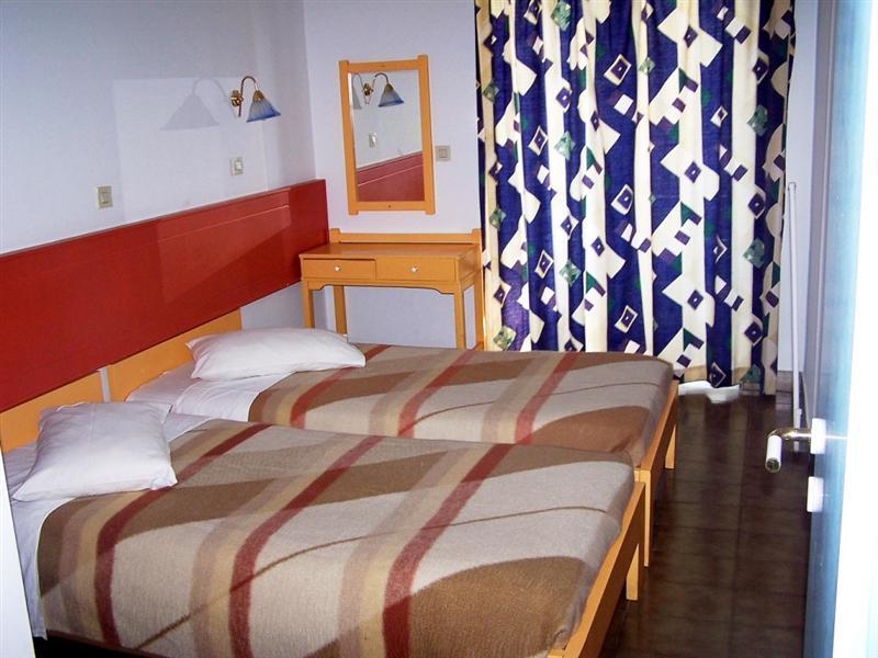Fantasia Hotel Apartments Città di Kos Esterno foto